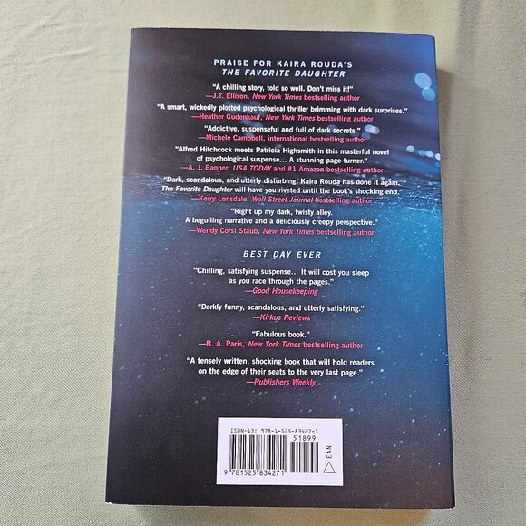 The Favorite Daughter by Kaira Rouda Large Paperback Psychological Thriller - Picture 7 of 7